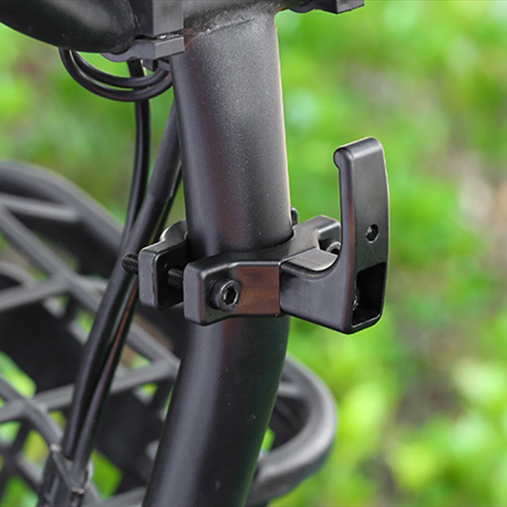 Haken Motorhelm Accessoires Op - Motorcycle Gear Wall Mount recensie en prijs